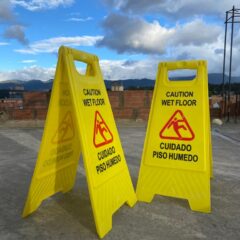 Señalizacion Piso Mojado