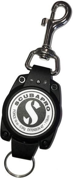 Clip Retractil Premium Scubapro Con Tope Y Clip