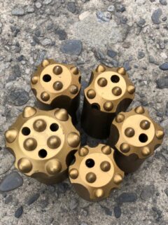 Broca 7 Botones Rosca Ch R25 De 40 Mm