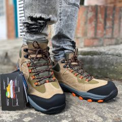 Bota Thundra