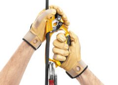 Puño bloqueador para los ascensos por cuerda PETZL - Imagen 3